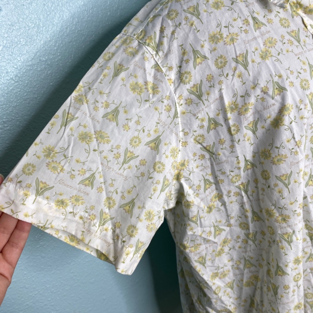 Basic Editions Plus Size Floral Blouse - image 6